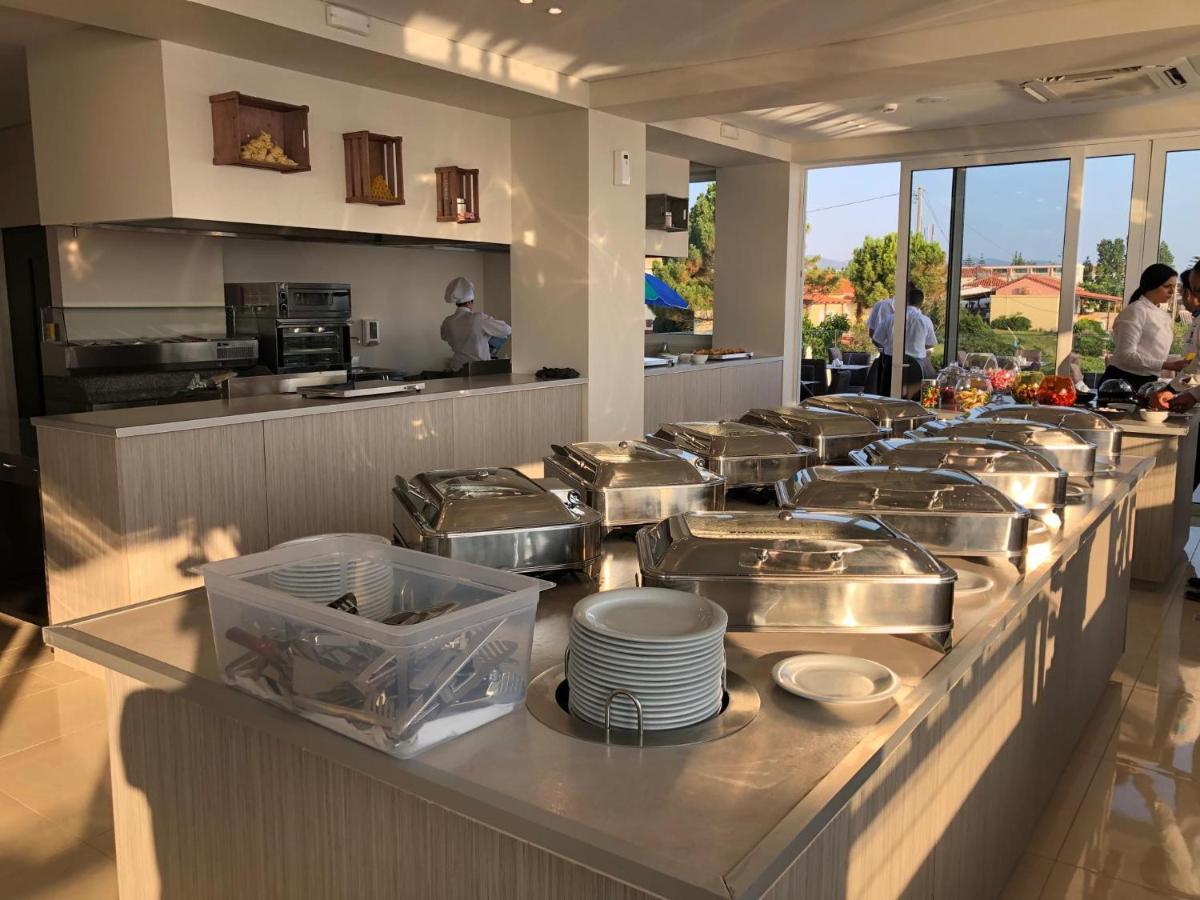 Golden Coast 4*