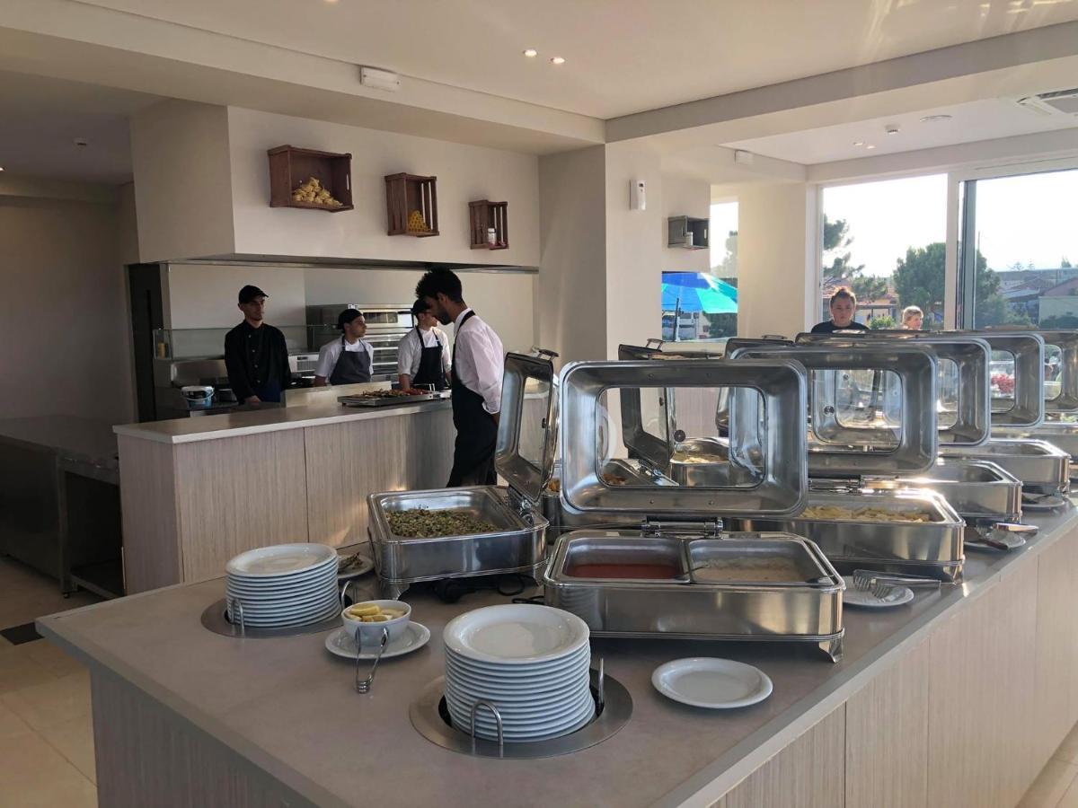 Golden Coast Hotel