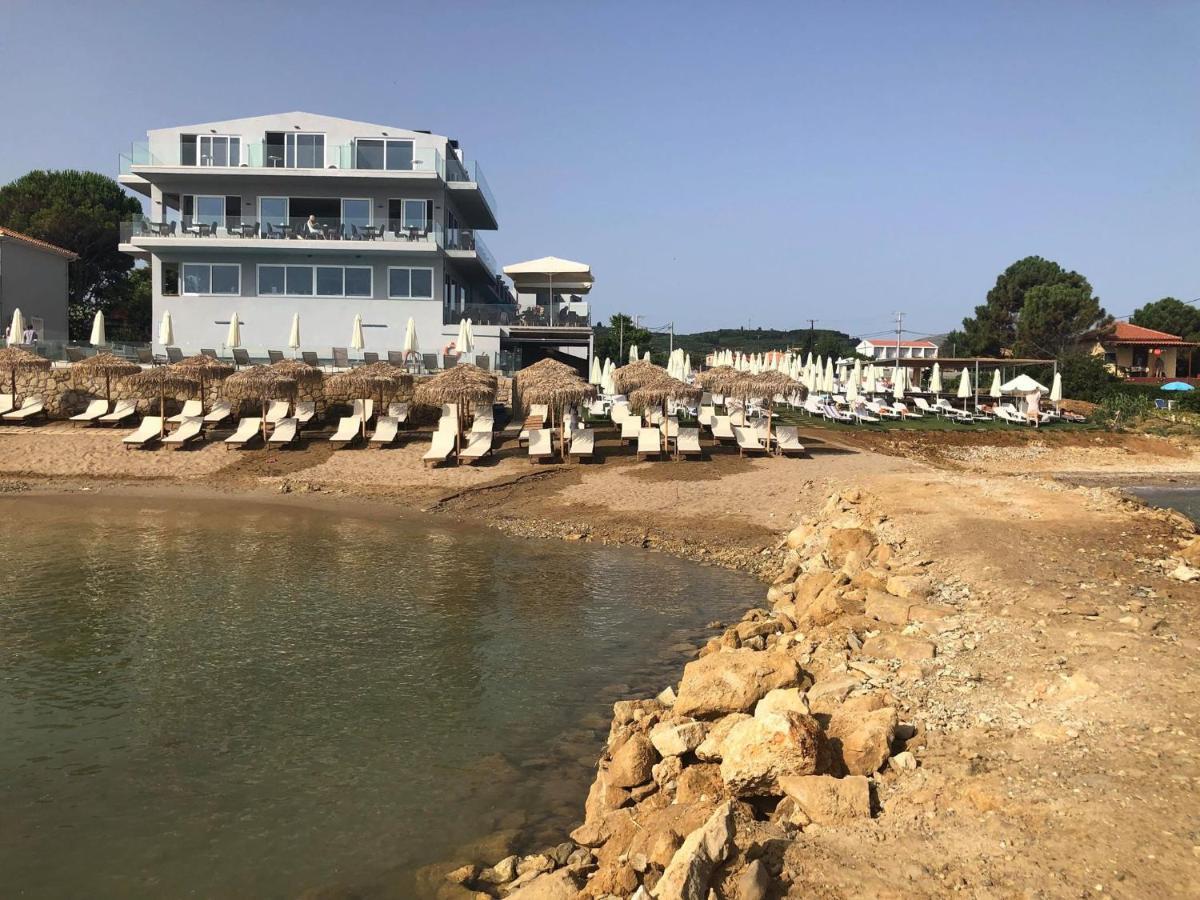 Golden Coast Hotel