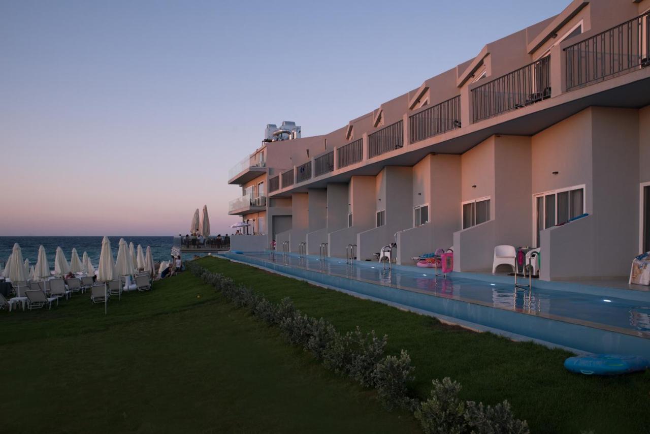 Golden Coast Hotel 4*