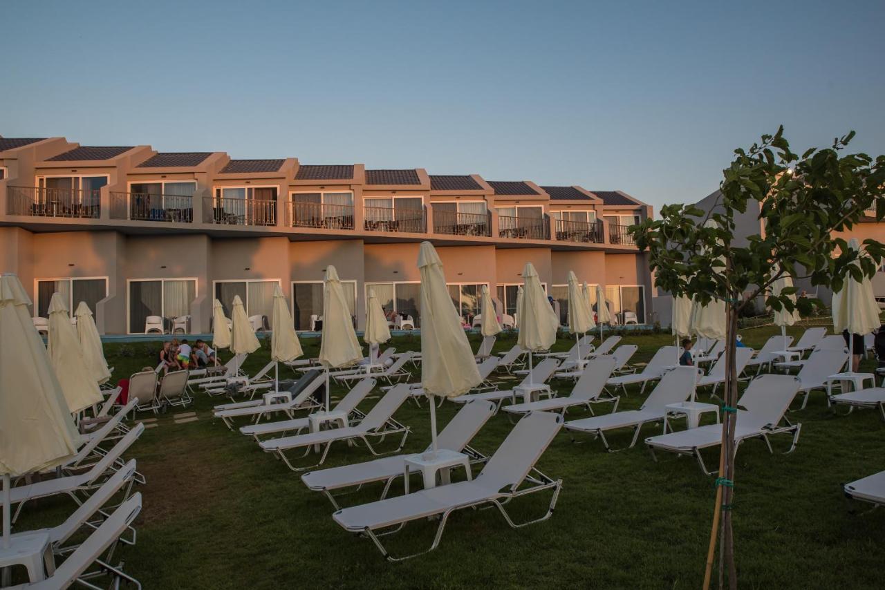 Golden Coast 4* Kypseli